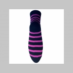 smrtka- lebka - pruhované dámske ponožky, materiál 95%polyester 5% elastan univerzálna veľkosť 35-42 farba čierno-bielo-ružová